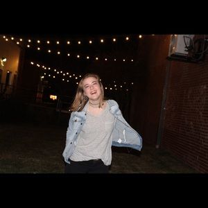 Meet your Posher, Alandra